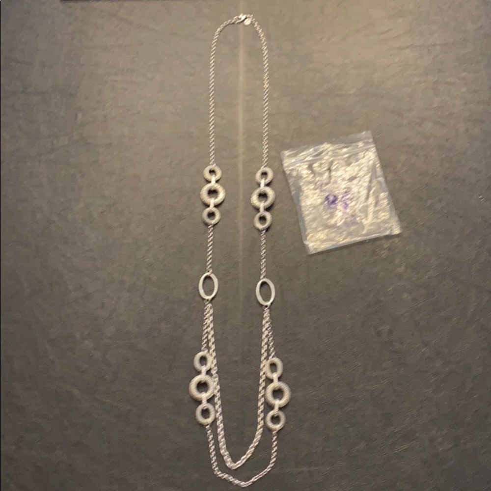 Premier Designs Runway Necklace